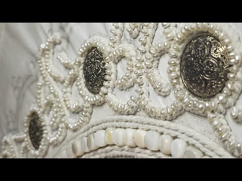 Видео: ВЫШИВАЮ ДЕВИЧИЙ (СВАДЕБНЫЙ) ВЕНЕЦ 19 ВЕКА. ЧЕМ ВЫШИВАТЬ В ТЕХНИКЕ САЖЕНИЕ ПО БЕЛИ. 