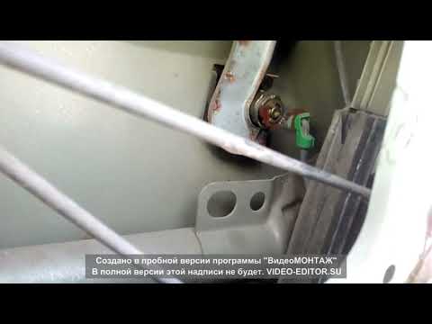 Видео: Ниссан Марч К11. замена дверной ручки #авторемонт #НиссанМарчК11 #замена #ручкадвери