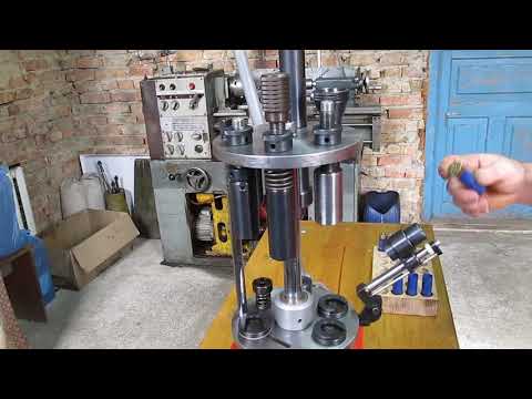 Видео: Пресс для релоада 12 калибра +"рояль в кустах".(1часть из двух)