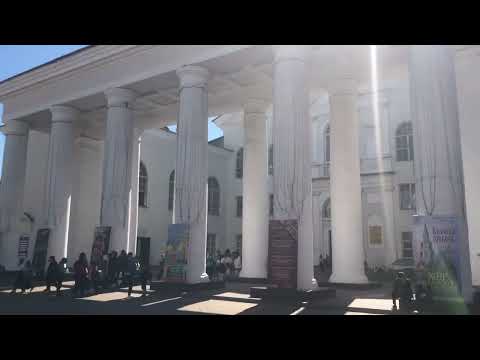 Видео: Город Шахты 2022 на Iphone. Александровский парк.Драм театр. Улица Советская. Архитектура и цветы.