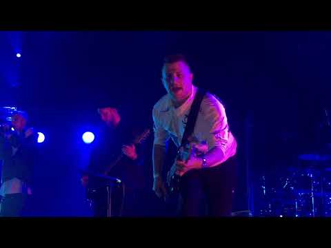 Видео: T FEST РАЗОРВАЛ Н*ХРЕН САНКТ-ПЕТЕРБУРГ 3/3 ЧАСТЬ.A2.16 марта(2019)