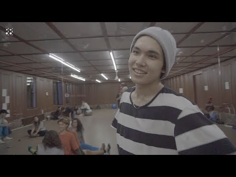 Видео: Newton Vlog #5 и долгожданный лагман / день рождения Смита !!