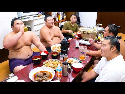 Видео: За Кулисами Дня Раскрытия Банзуке🎥💥 Тающие Куриные Крылышки И Солёный Чанко Хотпот😋