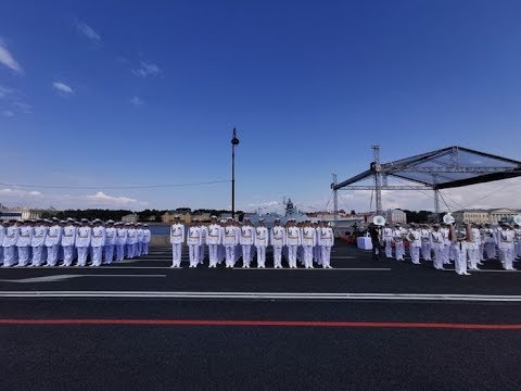 Видео: Торжественный Парад в честь Дня ВМФ в Санкт-Петербурге