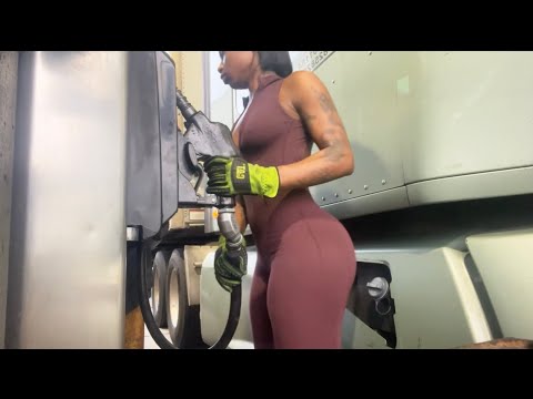 Видео: Женщина-водитель грузовика. Первый выделенный маршрут! Последствия неиспользования моторного тормоза