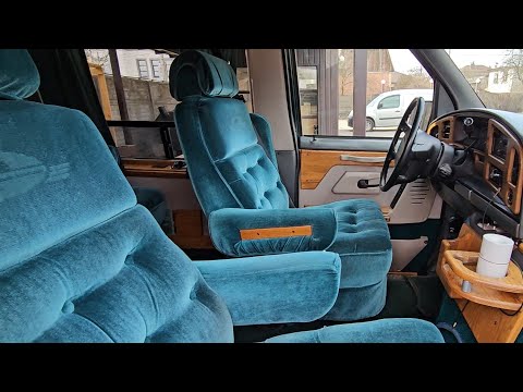 Видео: АМЕРИКАНСКАЯ РОСКОШЬ Ford Econoline UNIVERSAL by Glaval Vans