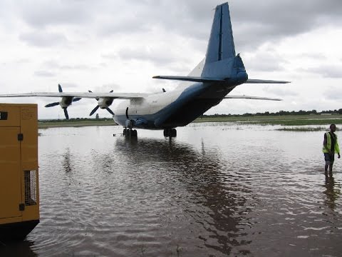 Видео: Гидроплан )) взлёт с воды АН-12 Kongo AN12 takeoff from water an-12