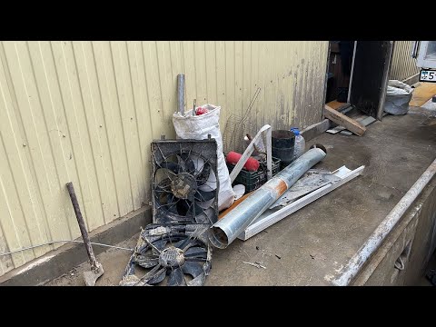 Видео: Қара темірлерд тапсырдым. Сдал черное железо (Русские субтитры)