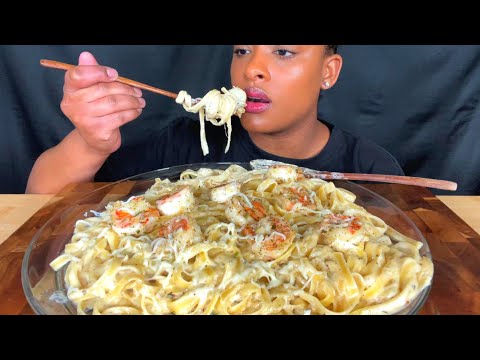 Видео: ASMR MUKBANG СЛИВОЧНЫЕ СЫРНЫЕ КРЕВЕТКИ ФЕТТУЧИНИ АЛЬФРЕДО ПАСТА АСМР МУКБАНГ 먹방 EATING SHOW