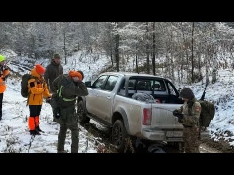 Видео: Что заставило Усольцевых идти в самую непроходимую местность скалы камни провалы