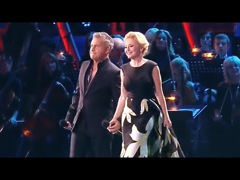 Видео: Леонид Агутин и Анжелика Варум – Твой голос (Новая волна-2015)