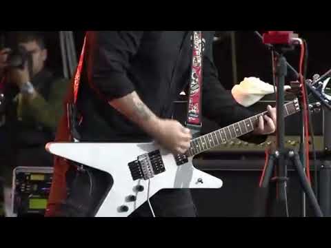 Видео: Король и шут - Он не знает что такое жить ( нашествие 2013. полная версия) #rock #корольишут #music