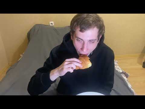 Видео: Французские вайбы: круассан, кофе и фрукты 🇫🇷