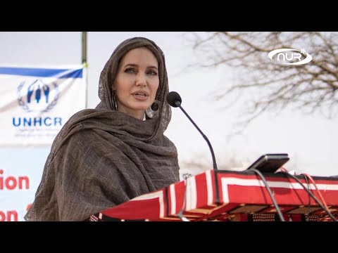 Видео: Джоли построит деревню для сирот из Газы!