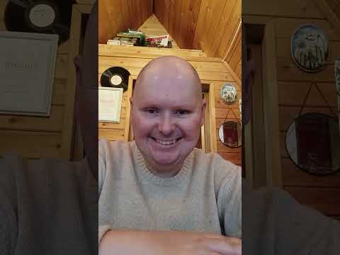 Видео: Елена Нирвана. Блогерство. Читаю рассказ.