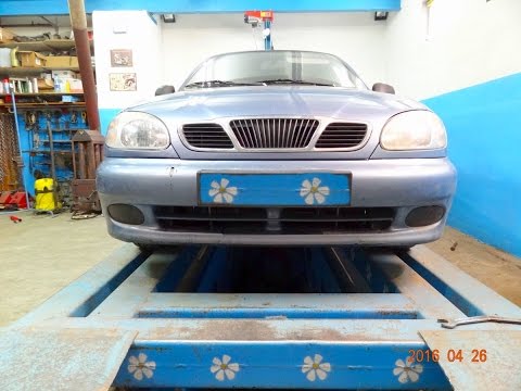 Видео: Daewoo Lanos. вытяжка рамки радиатора. регулировка зазоров.