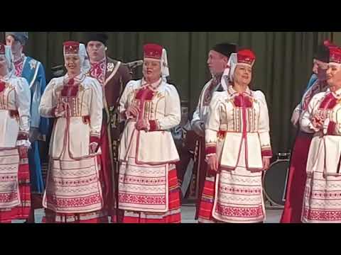 Видео: Волинський народний хор. "БІЛЯ РІЧКИ, БІЛЯ БРОДУ"