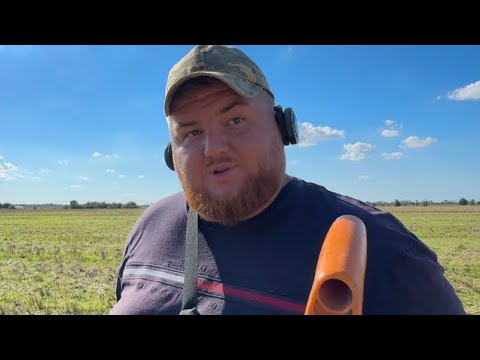 Видео: КАМРАД В БЕШЕНСТВЕ ОТ МОЕЙ НАХОДКИ! КОП С МЕТАЛЛОИСКАТЕЛЕМ! METAL DETECTING