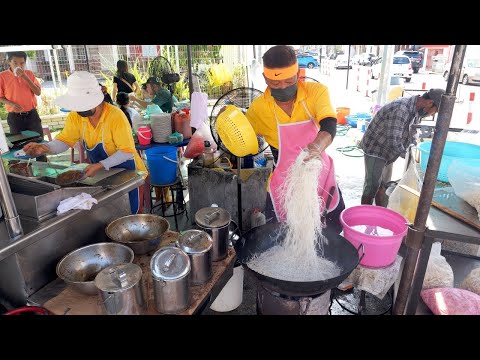 Видео: Дёшево и вкусно! Уличная лапша за 1 доллар! Мастерство лучшего уличного повара | уличная еда