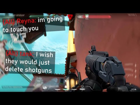 Видео: "никто тебя не любит"