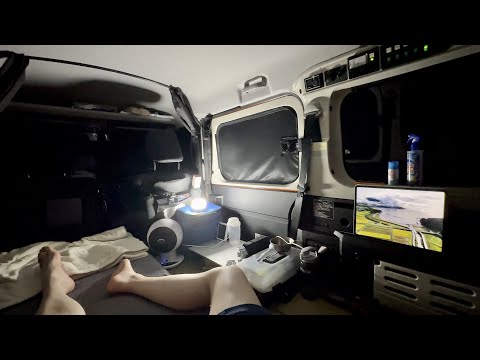 Видео: Автомобильный кемпинг во время путешествия на легковом автомобиле