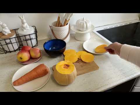 Видео: Осенний наряд для кухни. Венок - осенние цветы.