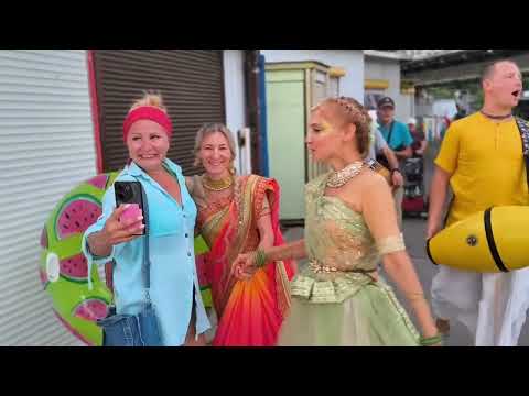 Видео: Харинама в Вардане 15.09.2025 Виджай Гопал Russian Harinam