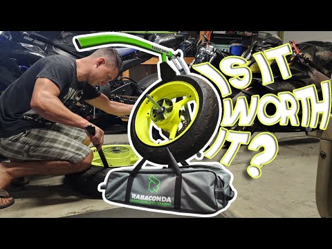 Видео: Пора ли отказаться от монтировки?||Первое использование и обзор шиномонтажного станка Rabaconda