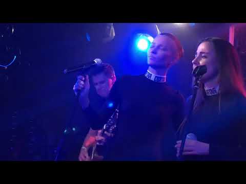 Видео: 2 Маши-Факты (16 Тонн 13.05.2018) Автор: Елена Тюлькина