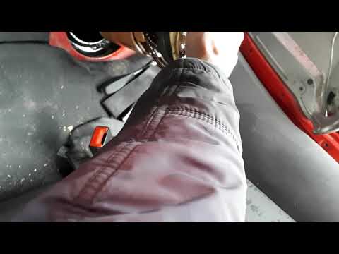 Видео: Замена топливного модуля шкода фабия
