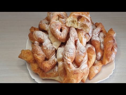 Видео: Кребли (хворост) на сметане. Вкусные и воздушные.