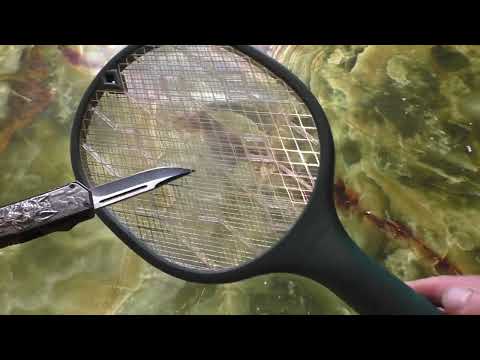 Видео: ШОК ЭЛЕКТРИЧЕСКАЯ МУХОБОЙКА Xiaomi 2022 4000 c USB зарядкой! Ловушка для уничтожения насекомых!