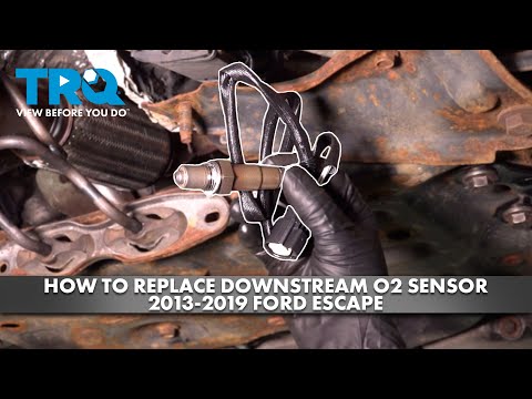 Видео: Как заменить датчик кислорода ниже по потоку на Ford Escape 2013-2019
