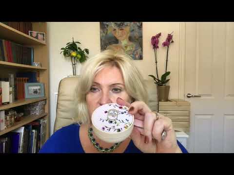 Видео: Новая пудра DIOR и другие прелести от MAC, Cle de Peau, YSL, Charlotte Tilbury...