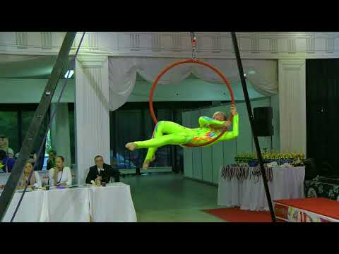 Видео: Aerial hoop воздушная гимнастика  Сивкова Елена