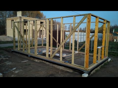 Видео: Каркас стен бани