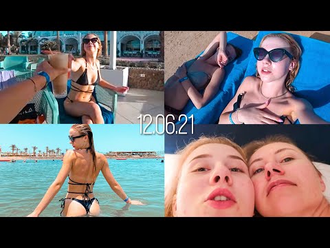 Видео: Нашли крутое место на пляже ☀️ Купаемся в бассейне, в море, и везде, где можно 😂