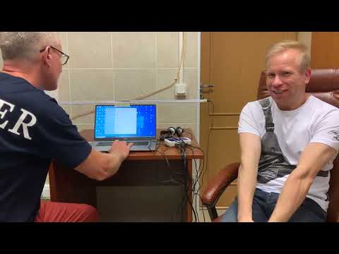 Видео: Аппаратная психокоррекция: свето-звуко-сенсорная стимуляция I Александр Бессмертный и Ярослав Голуб