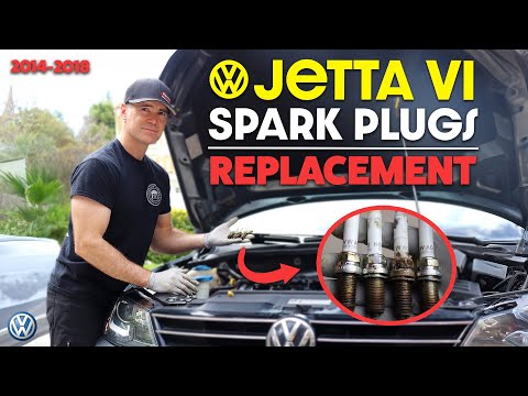 Видео: Свечи зажигания Volkswagen Jetta VI 1.8T (CPKA) — 2014–2018