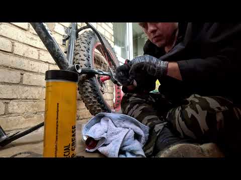 Видео: Рембаза в эфире.Плановое Предзимнее ТО фэтбайка Аляска 3.0.Смотрим в каком состоянии промподшипники.