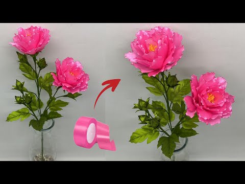 Видео: Как легко сделать цветок розы Конфедерации из атласной ленты | Цветы из атласной ленты Легко