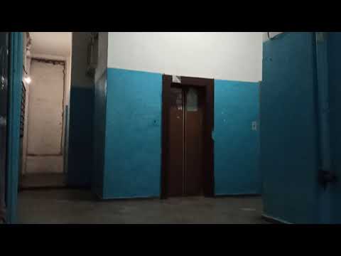 Видео: (Переснято) Лифты МЛМ и МОЭЛЗ, г/п 400 и 500 кг, V=1 м/с (бул Центральный, 23, подъезд 3, Запорожье)