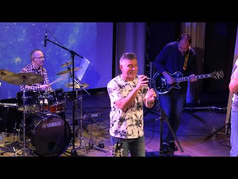 Видео: "Я вернусь домой" -  группа 9 Линия