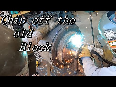 Видео: Ремонт колес траншеекопателя