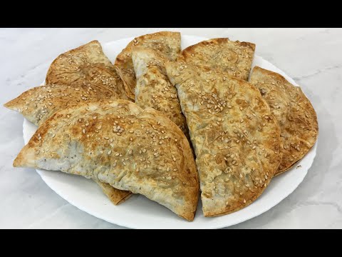 Видео: Полезные Ленивые Чебуреки из Лаваша в Духовке Очень Вкусно, Быстро и Просто!!! / Lavash Chebureks