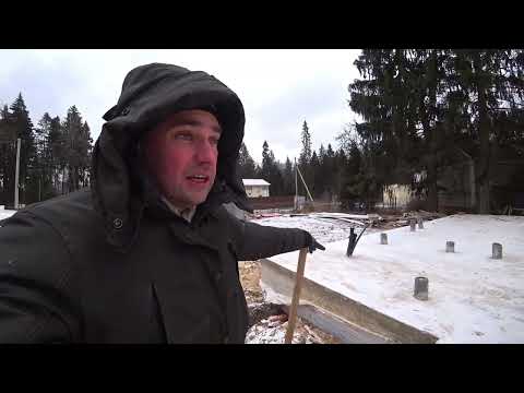 Видео: Лента с ножками или свайно-ростверковый фундамент