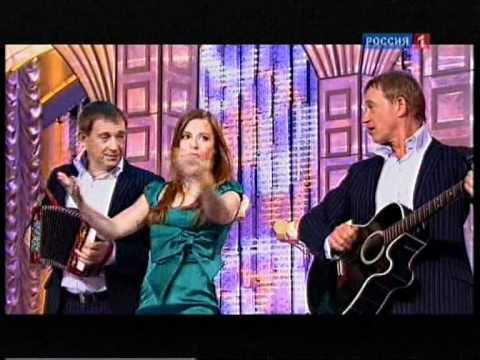 Видео: Братья Пономаренко и Юлия Савичева.