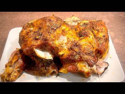 Видео: Агнешко печено в плик -лесно и вкусно/ Ягнятина (баранина) запеченная в рукаве/ Roast lamb in a bag