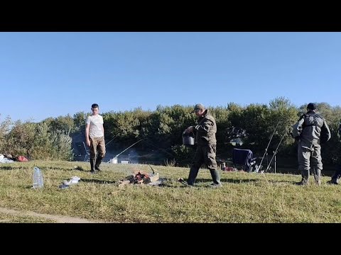 Видео: РЫБАЛКА НА РЕКЕ ДНЕПР // В ПОИСКАХ ДНЕПРОВСКОГО ЛЕЩА // УХА НА КОСТРЕ