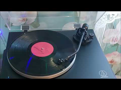 Видео: Пластинка. В. Пресняков, группа МАСТЕР, группа КРУИЗ в сборнике - 45 минут в воскресной студии, 1987